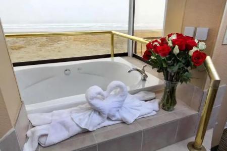 Best Western Plus Ocean View Resort - 23