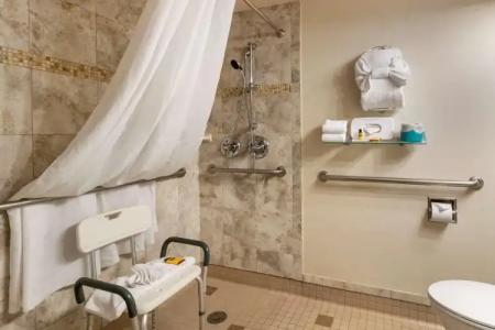 Best Western Plus Ocean View Resort - 9