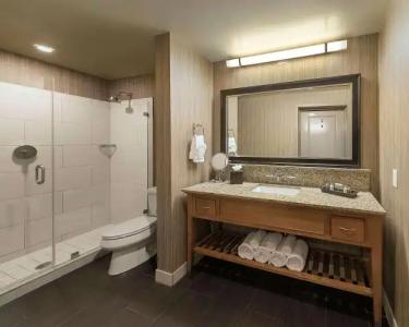 Jamaica Bay Inn Marina Del Rey Tapestry Collection by Hilton - 8