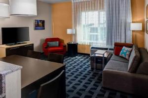 TownePlace Suites by Marriott Bakersfield West, Bakersfield