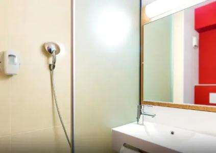 B&B Toulouse Purpan Zénith - 43