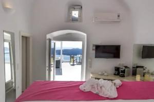 Asma Suites, Fira