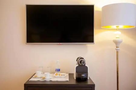 Hi Valencia Boutique - 67