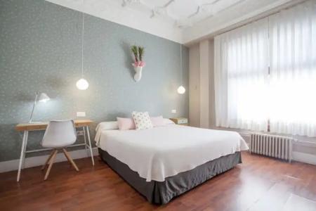 Hi Valencia Boutique - 24