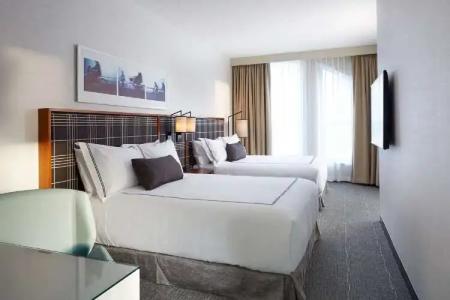 The Godfrey Boston - 3