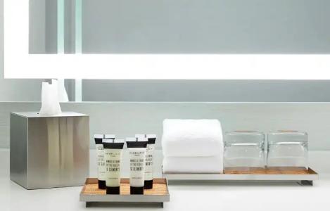 The Godfrey Boston - 15