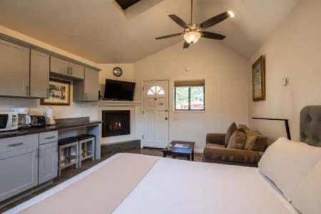 Andril Fireplace Cottages - 11