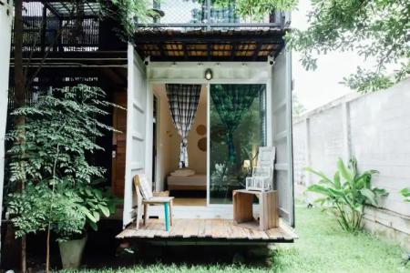 The Yard Bangkok Hostel - 35