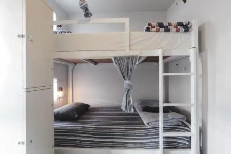 The Yard Bangkok Hostel - 60