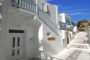 Mykonos Marina, Mykonos