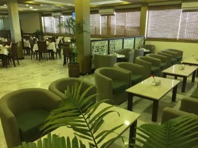 Vannasut and Spa - 17