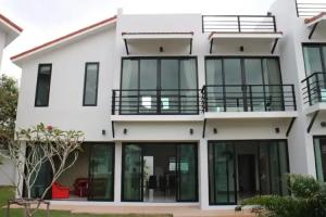 Sunrise Villa Resort, Ban Huai Yai Muk