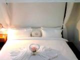 2 Bedrooms Villa with garden view