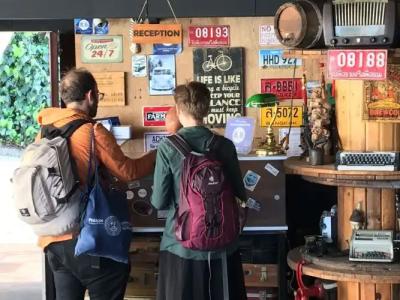 El Camino Hostel & Pub - 14