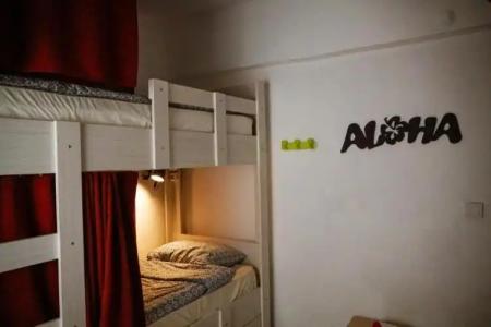 El Camino Hostel & Pub - 35