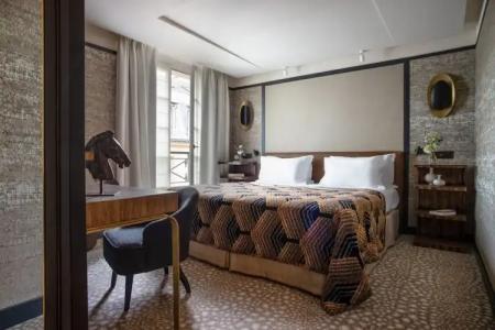 Esprit Saint Germain - 59