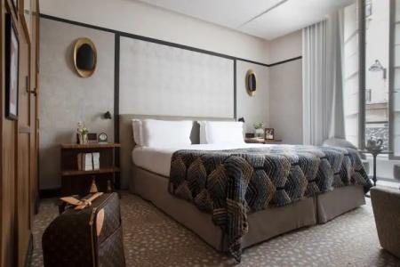 Esprit Saint Germain - 1