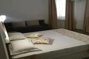 Guest House Rest, Cherni Osam