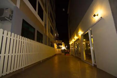 Prajaktra City Hostel - 20