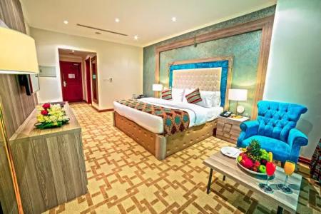 Sapphire Plaza - 107