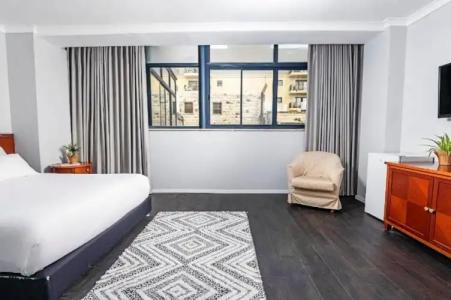 Lion's Heart Former Rimonim Shani - 86