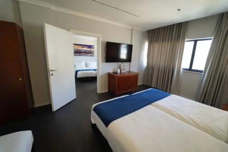 Lion's Heart Former Rimonim Shani - 108