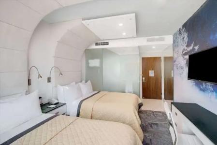 Wyndham Garden Brooklyn Sunset Park - 5