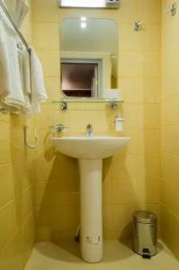 Three Crowns Residents - 137