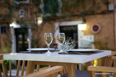 Grand TheoNi Boutique & Spa - 36