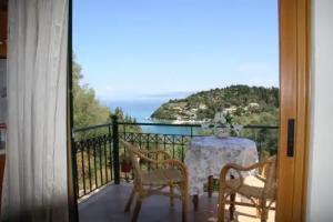 Guest House «olive», Lakka