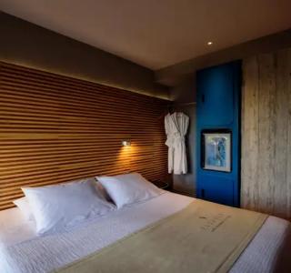 Essence Living Exclusive - 31