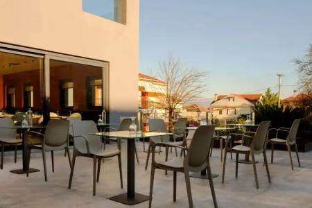 Essence Living Exclusive - 23