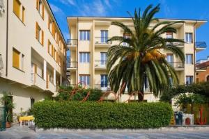 Hotel Lido, Pietra Ligure