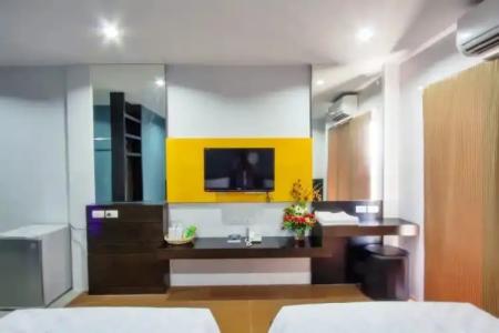 Maison de Cheer - 82