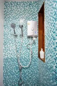 Maison de Cheer - 84