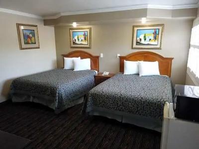 Little Boy Blue Motel - 66