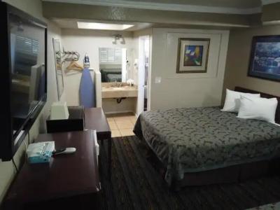 Little Boy Blue Motel - 44