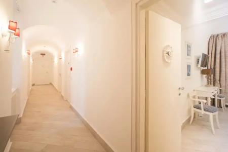 Marina Charming Rooms - 9