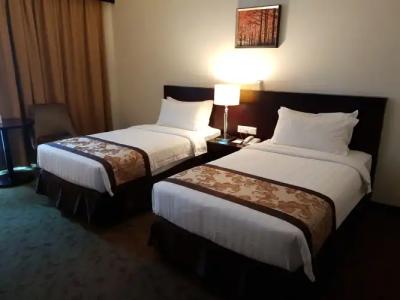 Pan Borneo Kota Kinabalu - 5