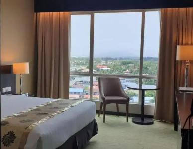 Pan Borneo Kota Kinabalu - 75