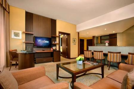 TIME Oak & Suites - 126