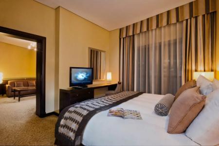 TIME Oak & Suites - 114