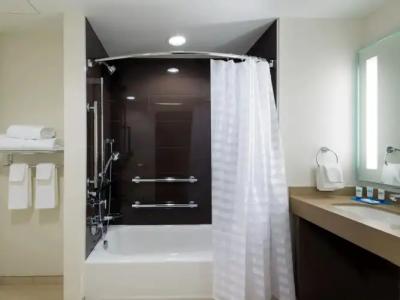 Hyatt House Denver/Downtown - 41