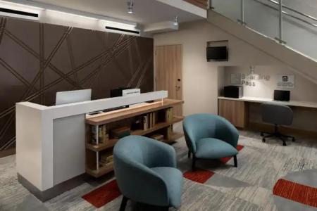 Courtyard by Marriott San Diego Gaslamp/Convention Center - 18