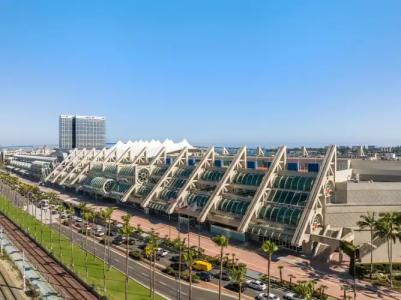 Courtyard by Marriott San Diego Gaslamp/Convention Center - 22