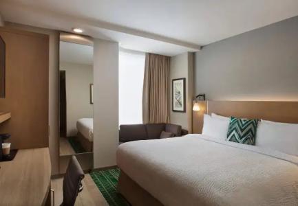 Courtyard by Marriott San Diego Gaslamp/Convention Center - 2