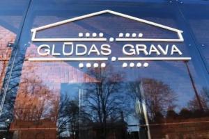 Gludas Grava, Cesis