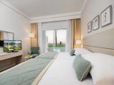 Family room with garden view