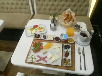 Astan Taksim - 10