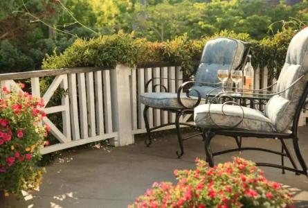 White Doe Inn Bed & Breakfast - 57